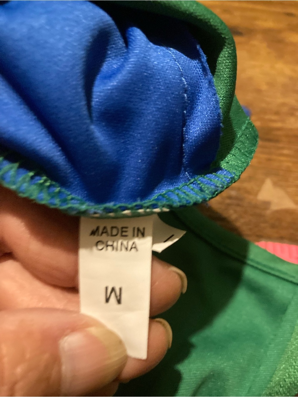 Super Mario Bros adult Luigi cosplay/costume - Picture 7 of 9
